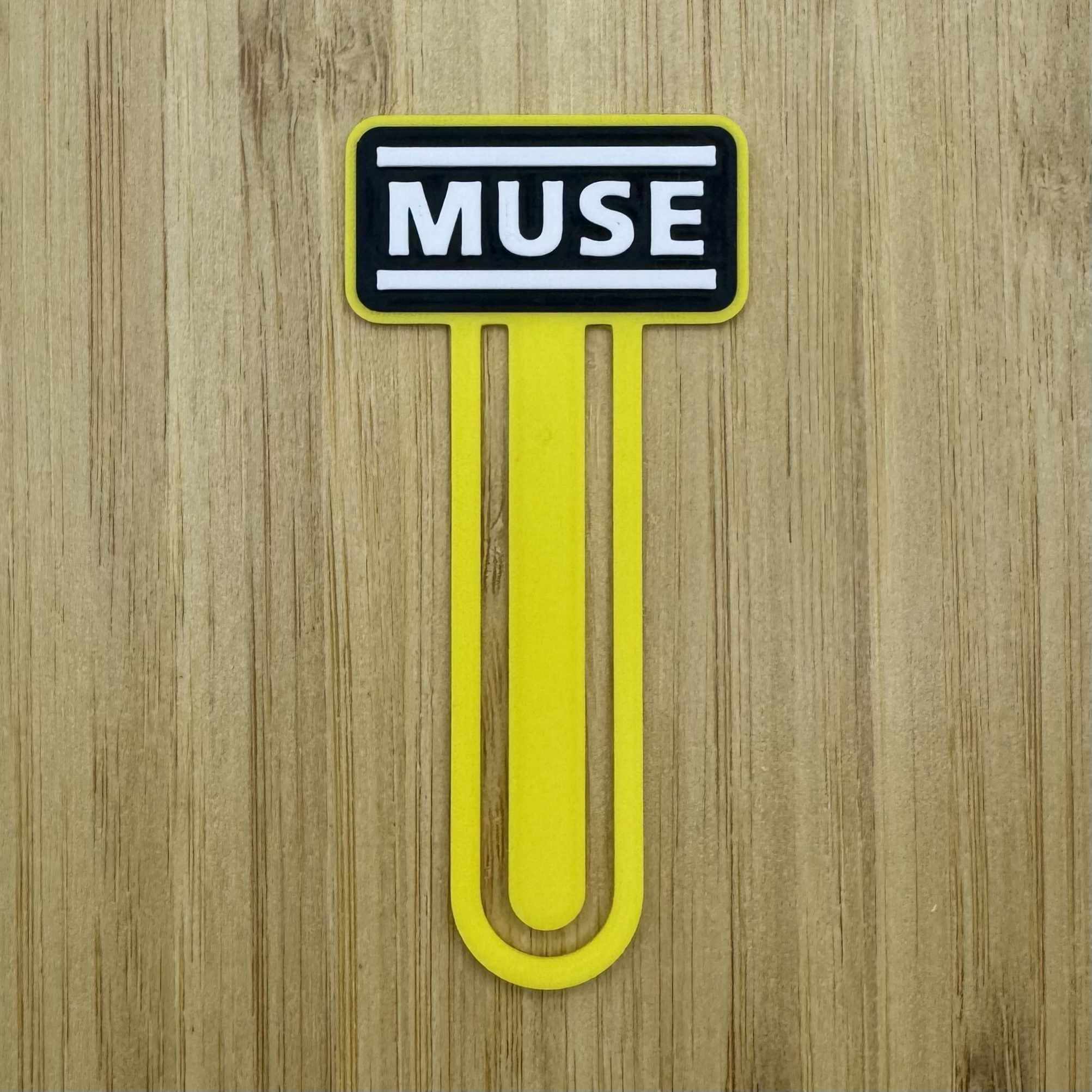 Marcapáginas MUSE - Amarillo (Origin of Symmetry)